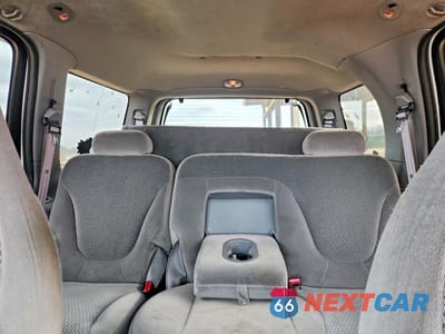 Zdjęcie 10 z 13 samochodu: 2000 FORD EXPEDITION XLT VIN:1FMRU1565YLA60022 - miniatura