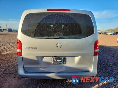 Zdjęcie 6 z 12 samochodu: 2016 MERCEDES-BENZ METRIS VIN:WD4PG2EE9G3091083 - miniatura