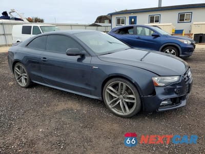 Czwarte zdjęcie samochodu z boku: 2016 AUDI S5 PRESTIGE VIN:WAUV4AFR5GA018646 - miniatura