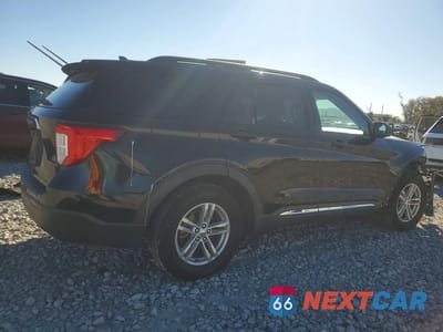 Trzecie zdjęcie samochodu z tyłu: 2022 FORD EXPLORER XLT VIN:1FMSK7DH6NGA15141 - miniatura