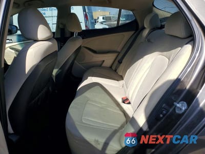 Zdjęcie 10 z 12 samochodu: 2011 KIA OPTIMA LX VIN:KNAGM4A78B5149264 - miniatura