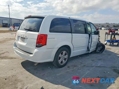 Trzecie zdjęcie samochodu z tyłu: 2013 DODGE GRAND CARAVAN SE VIN:2C4RDGBG7DR814236 - miniatura