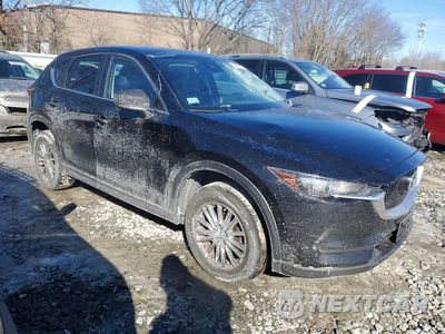 Czwarte zdjęcie samochodu z boku: 2017 MAZDA CX-5 TOURING VIN:JM3KFBCL1H0156169 - miniatura