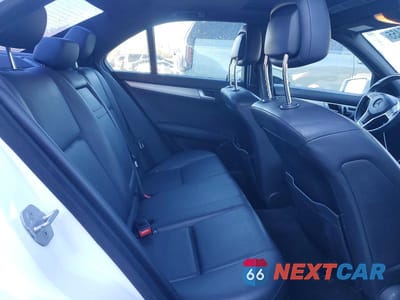 Zdjęcie 10 z 11 samochodu: 2014 MERCEDES-BENZ C 300 4MATIC VIN:WDDGF8AB3ER307795 - miniatura