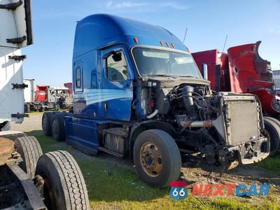 2020 FREIGHTLINER CASCADIA 126