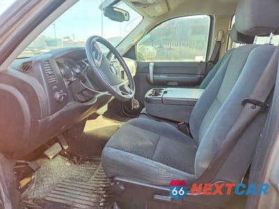 Zdjęcie 7 z 11 samochodu: 2008 GMC SIERRA C1500 VIN:3GTEC13C38G311745 - miniatura