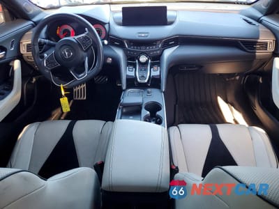 Zdjęcie 8 z 12 samochodu: 2022 ACURA TLX TYPE S VIN:19UUB7F90NA002084 - miniatura
