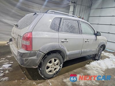 Trzecie zdjęcie samochodu z tyłu: 2005 HYUNDAI TUCSON GLS VIN:KM8JN12D25U085947 - miniatura