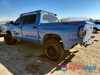 Drugie zdjęcie samochodu z przodu: 2019 TOYOTA TUNDRA SR5 VIN:5TFDY5F10KX796640 - miniatura