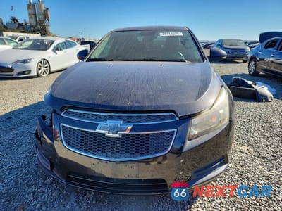 Piąte zdjęcie samochodu w środku: 2014 CHEVROLET CRUZE LT VIN:1G1PC5SB1E7306701 - miniatura