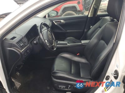 Zdjęcie 7 z 11 samochodu: 2017 LEXUS CT 200 VIN:JTHKD5BH3H2280816 - miniatura