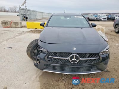 Piąte zdjęcie samochodu w środku: 2024 MERCEDES-BENZ CLA 250 4MATIC VIN:W1K5J4HB1RN473329 - miniatura