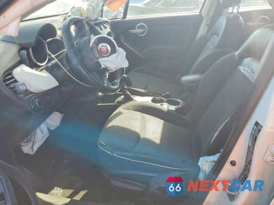 Zdjęcie 7 z 13 samochodu: 2017 FIAT 500X POP VIN:ZFBCFXAB7HP611024 - miniatura