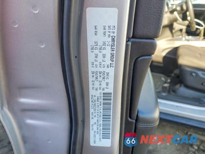 Zdjęcie 13 z 13 samochodu: 2012 JEEP GRAND CHEROKEE LAREDO VIN:1C4RJFAG5CC220174 - miniatura