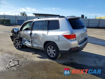 Drugie zdjęcie samochodu z przodu: 2011 TOYOTA HIGHLANDER SE VIN:5TDBK3EH7BS076267 - miniatura