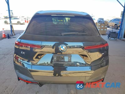 Zdjęcie 6 z 13 samochodu: 2025 BMW IX M70 VIN:WB523CF06SCU57420 - miniatura