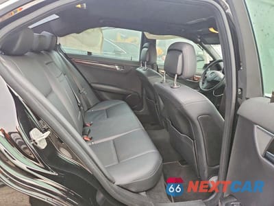 Zdjęcie 10 z 11 samochodu: 2010 MERCEDES-BENZ C 300 4MATIC VIN:WDDGF8BBXAF406012 - miniatura