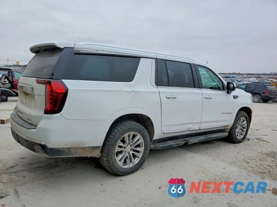 Trzecie zdjęcie samochodu z tyłu: 2021 GMC YUKON XL K1500 SLT VIN:1GKS2GKD3MR370540 - miniatura