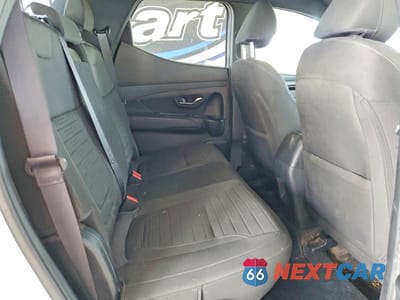 Zdjęcie 10 z 12 samochodu: 2022 HYUNDAI SANTA CRUZ SE VIN:5NTJADAE8NH033780 - miniatura