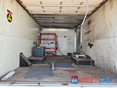 Zdjęcie 10 z 12 samochodu: 2013 FORD F350 SUPER DUTY BOX TRUCK VIN:1FDRF3G63DEA20295 - miniatura