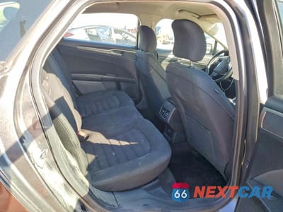 Zdjęcie 10 z 11 samochodu: 2019 FORD FUSION SE VIN:3FA6P0HD1KR280596 - miniatura