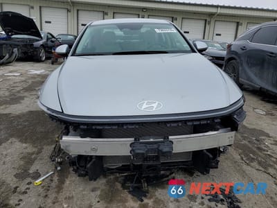 Piąte zdjęcie samochodu w środku: 2025 HYUNDAI SONATA SEL VIN:KMHL64JA7SA497714 - miniatura