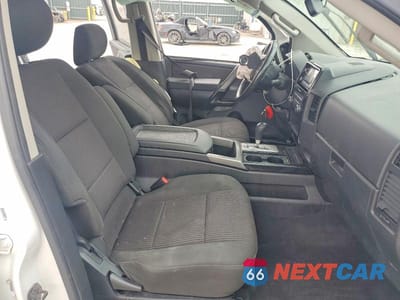 Zdjęcie 7 z 12 samochodu: 2014 NISSAN TITAN S VIN:1N6AA0EC0EN514815 - miniatura
