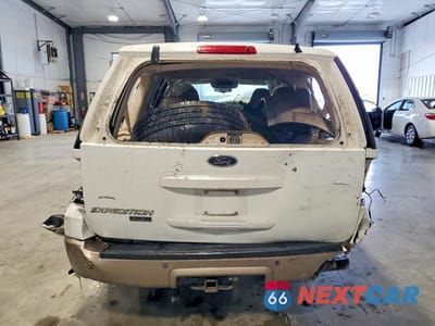 Zdjęcie 6 z 12 samochodu: 2004 FORD EXPEDITION VIN:1FMFU17L44LB43960 - miniatura