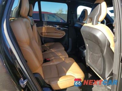 Zdjęcie 11 z 13 samochodu: 2018 VOLVO XC90 T6 VIN:YV4A22PK7J1357279 - miniatura
