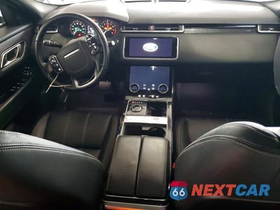 Zdjęcie 8 z 13 samochodu: 2019 LAND ROVER RANGE ROVER VELAR S VIN:SALYB2EX3KA213206 - miniatura