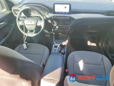 Zdjęcie 8 z 12 samochodu: 2021 FORD ESCAPE SE VIN:1FMCU0G60MUA12333 - miniatura
