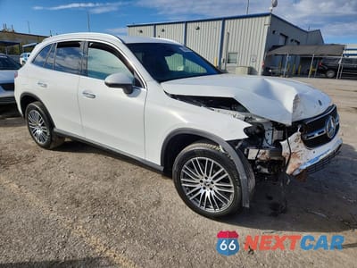 Czwarte zdjęcie samochodu z boku: 2026 MERCEDES-BENZ GLC 300 VIN:W1NKM4GBXTU105422 - miniatura