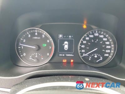 Zdjęcie 9 z 12 samochodu: 2017 HYUNDAI ELANTRA SE VIN:KMHD84LF4HU276232 - miniatura