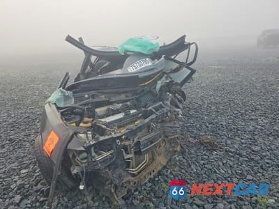 Piąte zdjęcie samochodu w środku: 2002 HYUNDAI ACCENT GL VIN:KMHCG45C32U353942 - miniatura