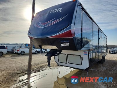 Drugie zdjęcie samochodu z przodu: 2016 KEYSTONE RAPTOR CAMPER VIN:4YDF3983XGR800456 - miniatura