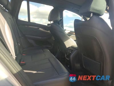 Zdjęcie 10 z 12 samochodu: 2018 BMW X3 XDRIVE30I VIN:5UXTR9C53JLD61657 - miniatura