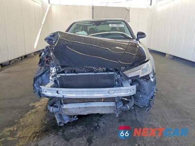 Piąte zdjęcie samochodu w środku: 2019 AUDI A4 PREMIUM VIN:WAUGMAF48KN020986 - miniatura