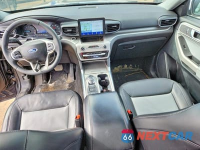 Zdjęcie 8 z 13 samochodu: 2023 FORD EXPLORER XLT VIN:1FMSK8DH0PGC32418 - miniatura