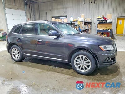 Czwarte zdjęcie samochodu z boku: 2016 AUDI Q5 PREMIUM VIN:WA1C2AFP8GA087811 - miniatura