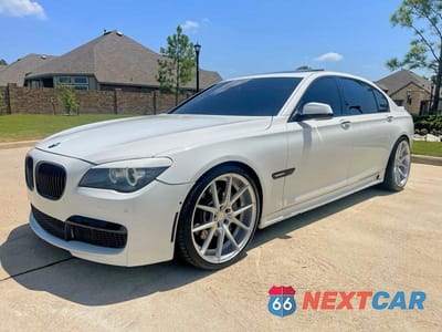 Drugie zdjęcie samochodu z przodu: 2010 BMW 750 LI VIN:WBAKB8C58ACY64395 - miniatura