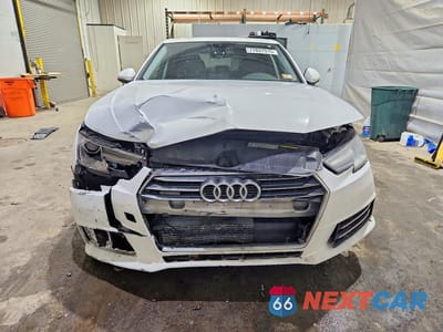 Piąte zdjęcie samochodu w środku: 2017 AUDI A4 PREMIUM VIN:WAUANAF45HN001534 - miniatura