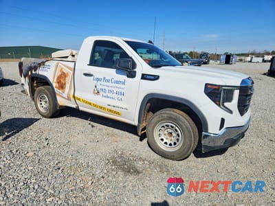 Czwarte zdjęcie samochodu z boku: 2024 GMC SIERRA C1500 VIN:3GTNHAEK4RG412333 - miniatura