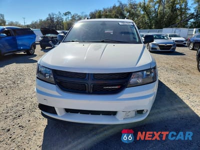 Piąte zdjęcie samochodu w środku: 2020 DODGE JOURNEY SE VIN:3C4PDCAB4LT181017 - miniatura
