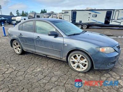 Czwarte zdjęcie samochodu z boku: 2009 MAZDA 3 I VIN:JM1BK32G791200993 - miniatura