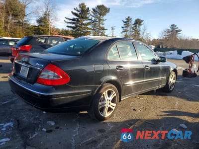 Trzecie zdjęcie samochodu z tyłu: 2007 MERCEDES-BENZ E 350 4MATIC VIN:WDBUF87X57X216055 - miniatura