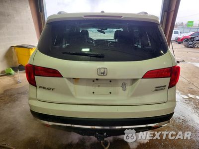 Zdjęcie 6 z 13 samochodu: 2017 HONDA PILOT TOURING VIN:5FNYF6H91HB029625 - miniatura