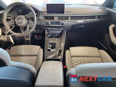 Zdjęcie 8 z 11 samochodu: 2019 AUDI RS5 VIN:WUABWCF51KA903768 - miniatura