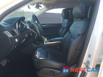 Zdjęcie 7 z 13 samochodu: 2015 MERCEDES-BENZ GL 350 BLUETEC VIN:4JGDF2EE8FA531297 - miniatura