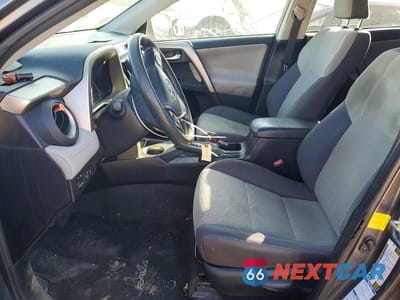 Zdjęcie 7 z 13 samochodu: 2015 TOYOTA RAV4 XLE VIN:2T3RFREV9FW238139 - miniatura