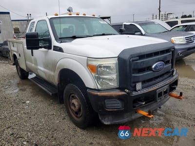 Czwarte zdjęcie samochodu z boku: 2015 FORD F250 SUPER DUTY UTILITY / SERVICE TRUCK VIN:1FD7X2B67FEA48335 - miniatura